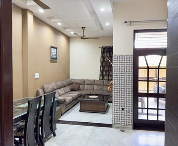 Living Room in 2 BHK Apartment at South City – for Rent