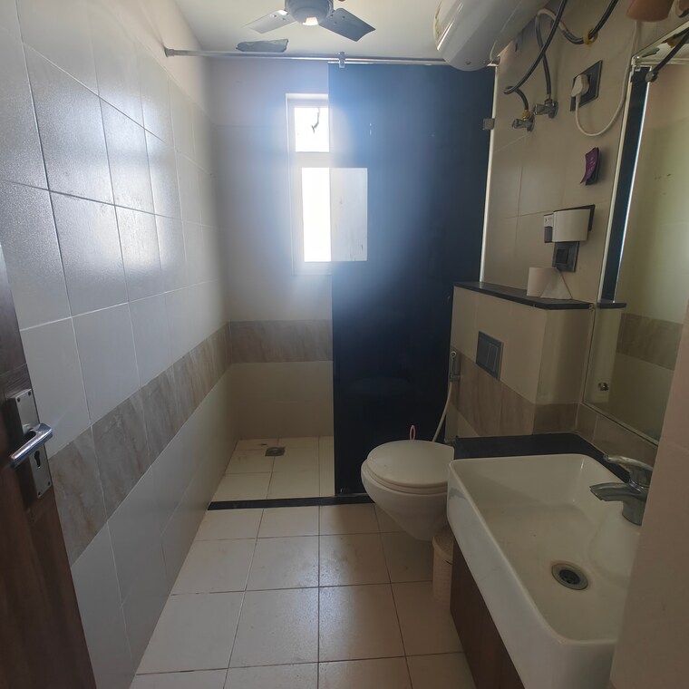 Exterior View, m3m-marina 2.5 Bedroom 1584 Sq.Ft. Apartment In Sector 68 Gurgaon 8455954