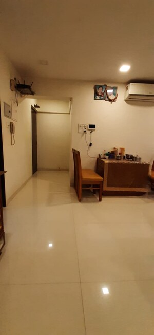 Living Room in 2 BHK Apartment at Bhoomi Gobind Bhavan, Khar West – for Sale