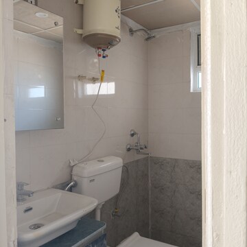 Attached Bathroom in 3 BHK Apartment at ROF Aalayas Phase 2, Sector 102 – for Rent