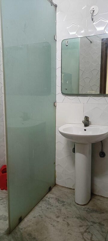 Bathroom in 3 BHK Villa at Sector 82 – for Rent