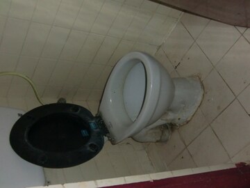 Bathroom in 1 BHK Independent House at Rt Nagar – for Rent