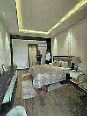 Room in 3.5 BHK Apartment at Jashn Elevate, Sushant Golf City – for Sale