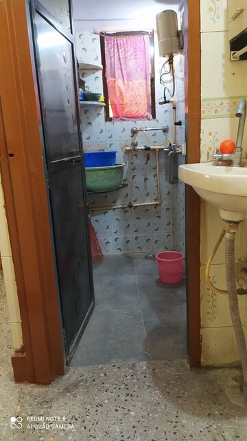 Attached Bathroom in 1 BHK Apartment at Dombivli West – for Rent