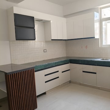 3 BHK Apartment For Rent in ROF Aalayas, Sector 102