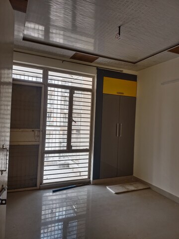 2 BHK Apartment For Rent in Suncity Avenue 102, Sector 102