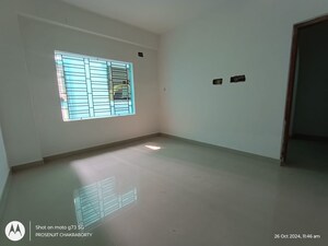 Room in 2 BHK Apartment at Barasat – for Sale