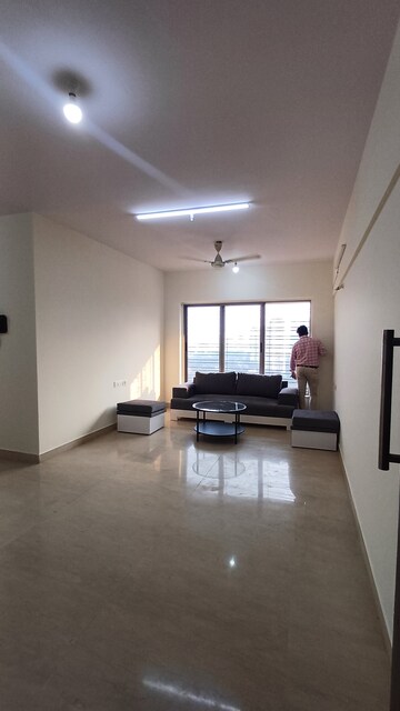 2 BHK Apartment For Rent in Kanakia Spaces Niharika, Manpada