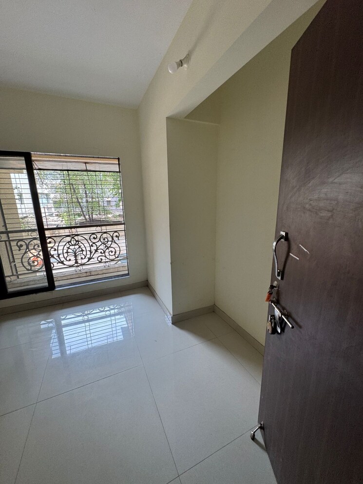 Living Room, nalanda-chs-naya-nagar 2 Bedroom 727 Sq.Ft. Apartment In Naya Nagar Thane 8456132