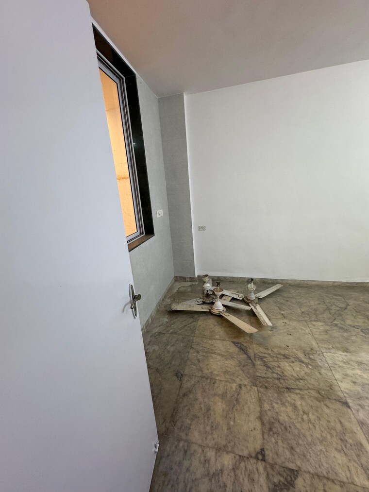 Master Bedroom, flower-valley-complex 4 Bedroom 1550 Sq.Ft. Independent House In Khopat Thane 8456144