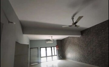 Floor Plan in 5 BHK Independent House at Niralanagar – for Rent