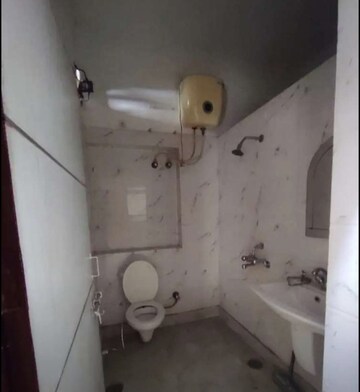 Bathroom in 5 BHK Independent House at Niralanagar – for Rent