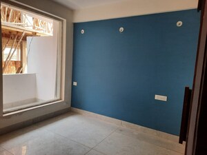Room in 4 BHK Independent House at Shanti Nagar – for Sale