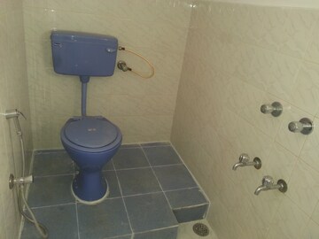 Bathroom in 1 BHK Independent House at Rt Nagar – for Rent