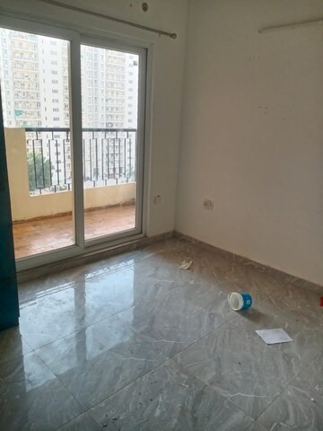 Master Bedroom in 2 BHK Apartment at Sector 84 – for Rent