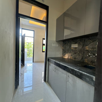 Kitchen in 1 BHK Builder Floor at Patel Nagar – for Rent