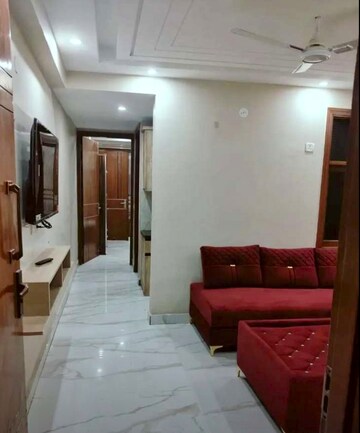 Master Bedroom in 1 BHK Builder Floor at Kishangarh – for Rent