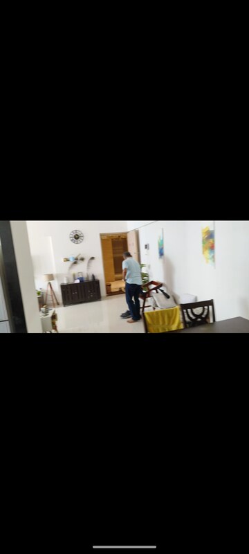Master Plan in 2 BHK Apartment at Runwal Bliss, Kanjurmarg East – for Rent