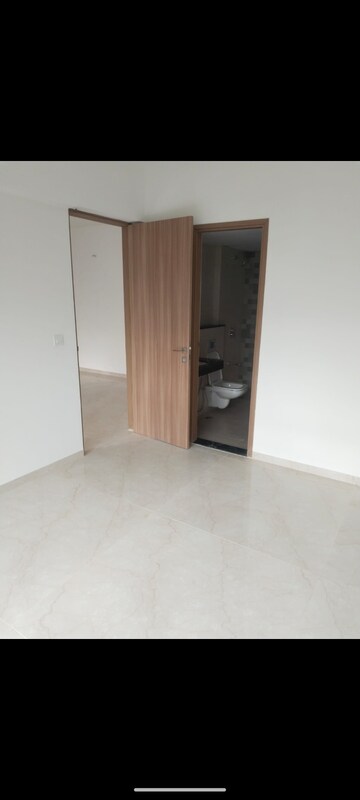  2 BHK Apartment at Runwal Bliss, Kanjurmarg East – for Rent