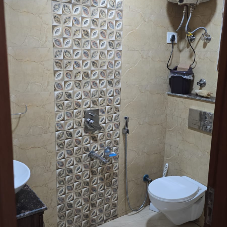 Bathroom, panchsheel enclave 2 Bedroom 1000 Sq.Ft. Builder Floor In Panchsheel Enclave Ghaziabad 8456279