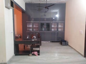 Room in 3 BHK Villa at Sat Kartar Nagar – for Rent