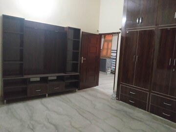 Room in 3 BHK Villa at Sat Kartar Nagar – for Rent