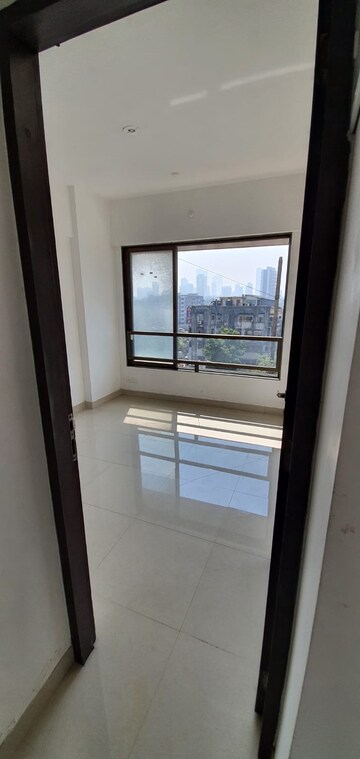 Master Bedroom in 1 BHK Apartment at Rohan Mirage, Matunga West – for Rent