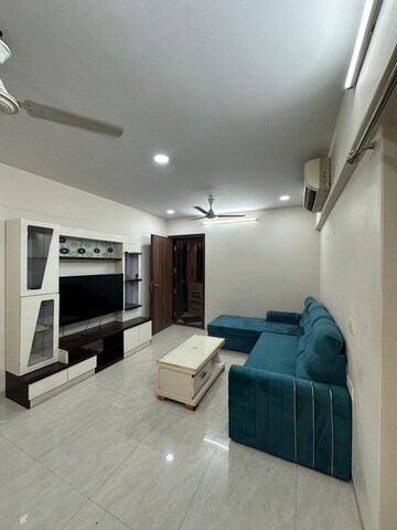 Master Bedroom in 2 BHK Apartment at Lokhandwala Complex, Andheri West – for Rent
