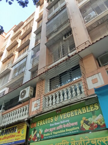 2 BHK Apartment For Rent in Eugene Apartment, Borivali West