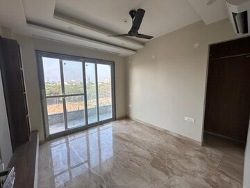 2 BHK Apartment For Sale in LnT Island Cove, Mahim