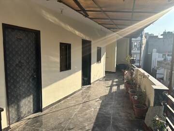   Pg at Krishna Nagar – for Rent