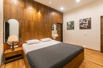 Bedroom in 6+ BHK Villa at Murbad Road – for Sale