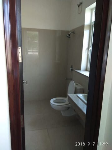 Bathroom in 5 BHK Villa at Unitech Uniworld Resorts-The Residences, Sector 33 – for Sale