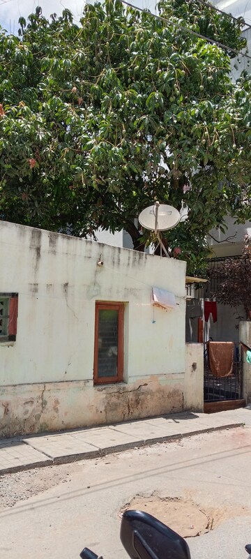  Plot For Sale in Ramamurthy Nagar