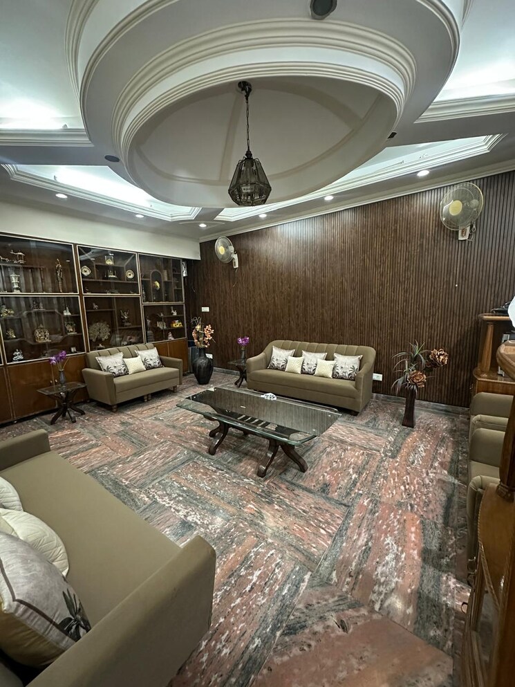 Swimming Pool, pir machalla 3 Bedroom 1650 Sq.Ft. Builder Floor In Pir Machalla Zirakpur 8456587