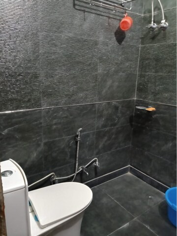 Bathroom in 2 BHK Builder Floor at Pallavpuram – for Rent
