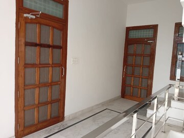  2 BHK Builder Floor at Pallavpuram – for Rent