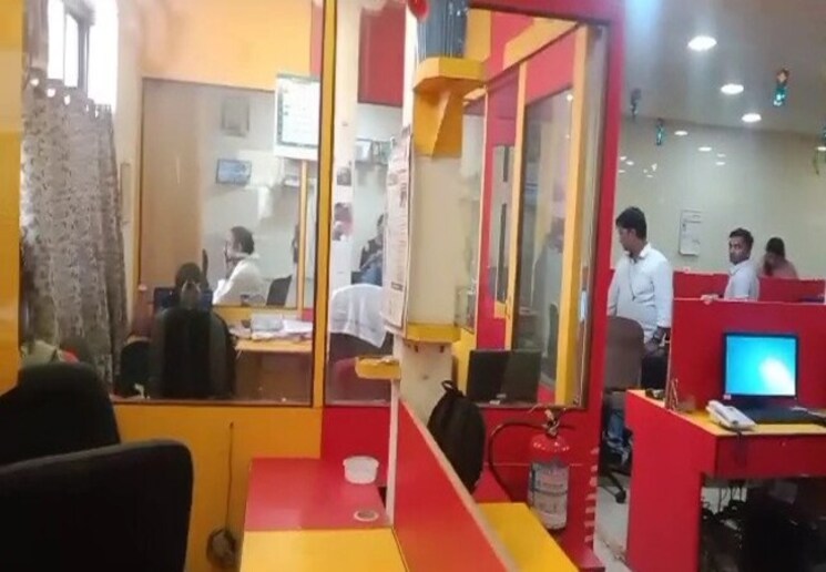 Team Area, dadar east Commercial Office Space 1100 Sq.Ft. In Dadar East Mumbai 8456699