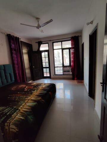 2 BHK Apartment For Rent in Jaipurias Sunrise Greens Zirakpur, Vip Road