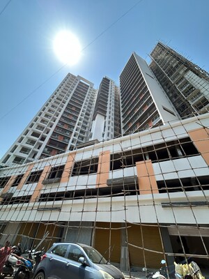 Living Room in 2 BHK Apartment at Dotom Isle, Malad West – for Sale