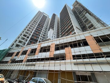 Living Room in 2 BHK Apartment at Dotom Isle, Malad West – for Sale