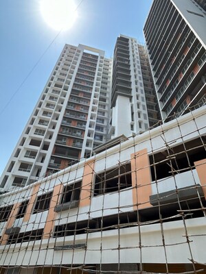 Living Room in 3 BHK Apartment at Dotom Isle, Malad West – for Sale