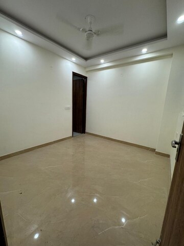 Master Bedroom in 3 BHK Builder Floor at Chattarpur – for Sale