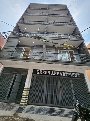 3 BHK Builder Floor For Sale in Chattarpur