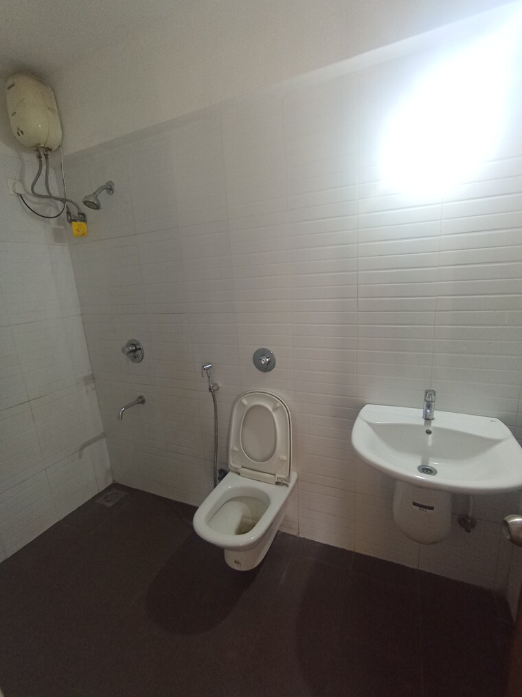 Bathroom, lodha-casa-bella-gold 3 Bedroom 1098 Sq.Ft. Apartment In Dombivli East Thane 8456832