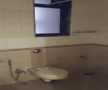 Attached Bathroom in 3 BHK Apartment at Matunga East – for Sale
