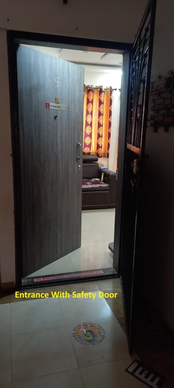 Furnished Amenities in 1 BHK Apartment at Kohinoor Group Abhimaan, Shirgaon – for Rent