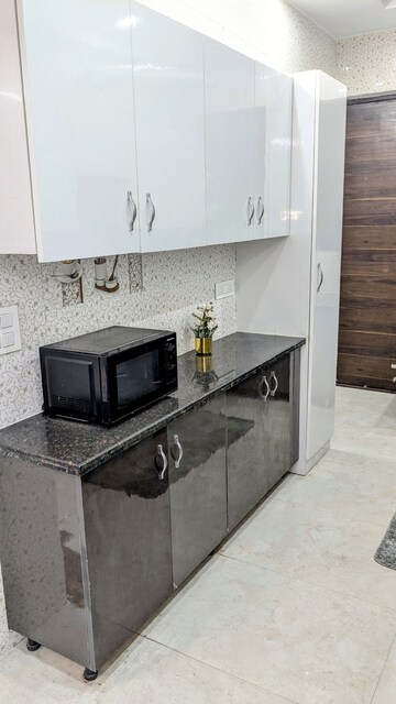 2 BHK Builder Floor – Exterior View View at Ashok Vihar Sector 3, Sector 3 - for Rent