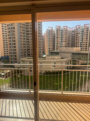 3 BHK Apartment – Map Location View at Shapoorji Pallonji Joyville Gurgaon, Sector 102 - for Rent
