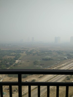 Room in 4 BHK Apartment at Shapoorji Pallonji Joyville Gurgaon, Sector 102 – for Sale